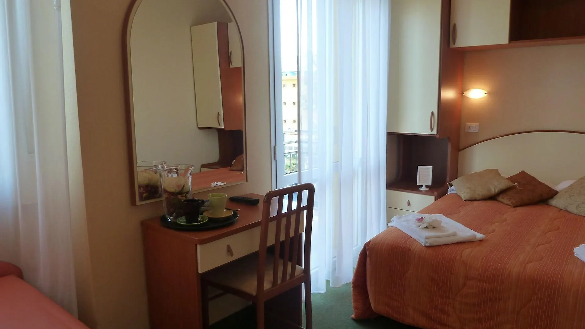 Hotel Crosal Rímini