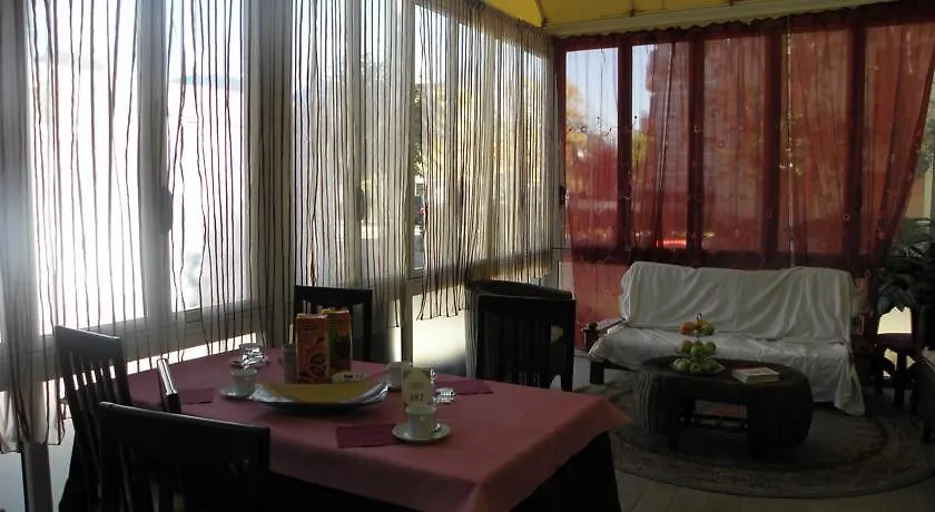 Hotel Crosal Rímini